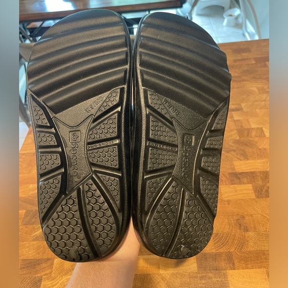 NWT Spenco Fusion Unisex recovery 2 fade red and‎ black slides- size W9 M8 - Picture 7 of 7